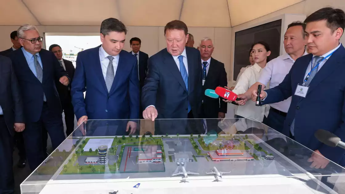Олжас Бектенов Қостанай облысында көлік және энергетикалық инфрақұрылымды дамыту жөніндегі Президент тапсырмаларының жүзеге асырылуын тексерді