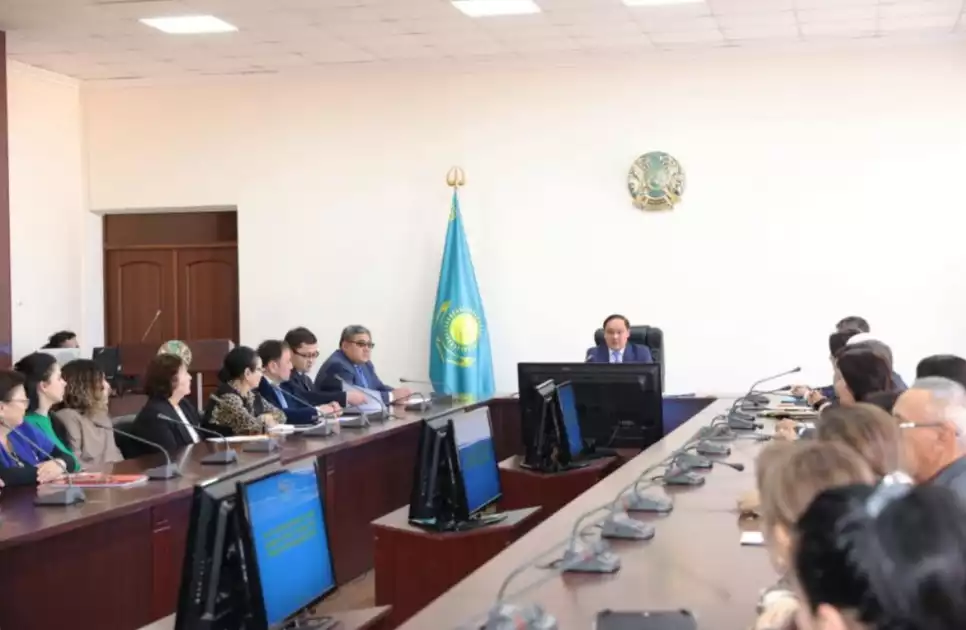 ОБЛЫС ӘКІМІ ДУЛАТИ УНИВЕРСИТЕТІНІҢ ҰЖЫМЫМЕН ЖАҢА АТА ЗАҢ ЖОБАСЫН ТАЛҚЫЛАДы